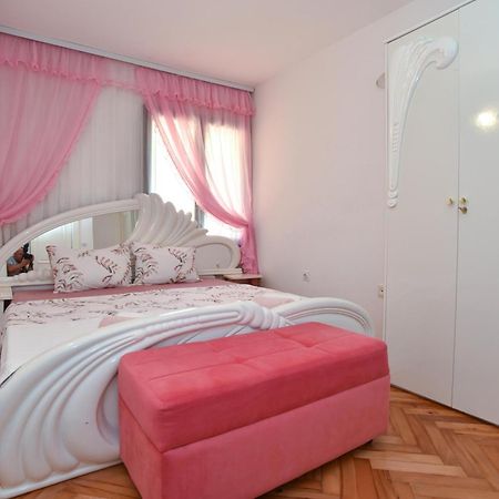 Vila Apartments Lidija Petrovac Exterior photo