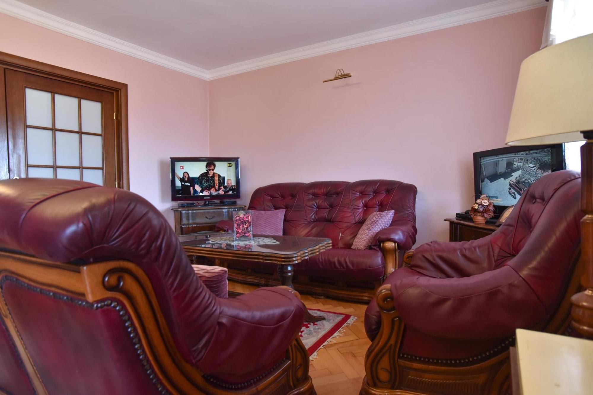 Vila Apartments Lidija Petrovac Exterior photo