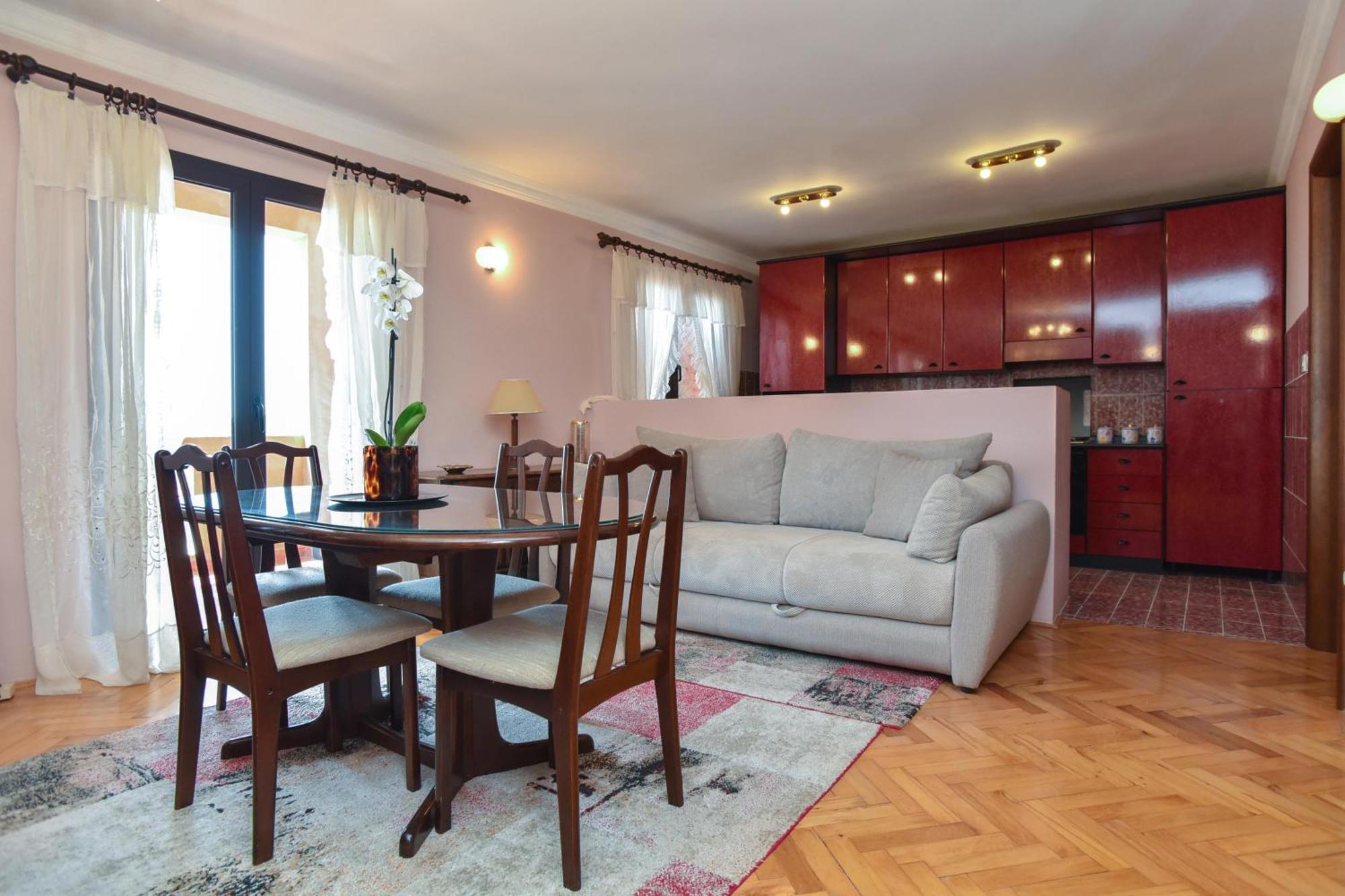 Vila Apartments Lidija Petrovac Exterior photo