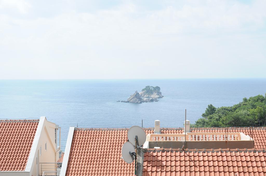 Vila Apartments Lidija Petrovac Exterior photo